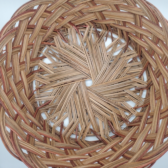 Circle Wicker Basket - Picture 3 of 5
